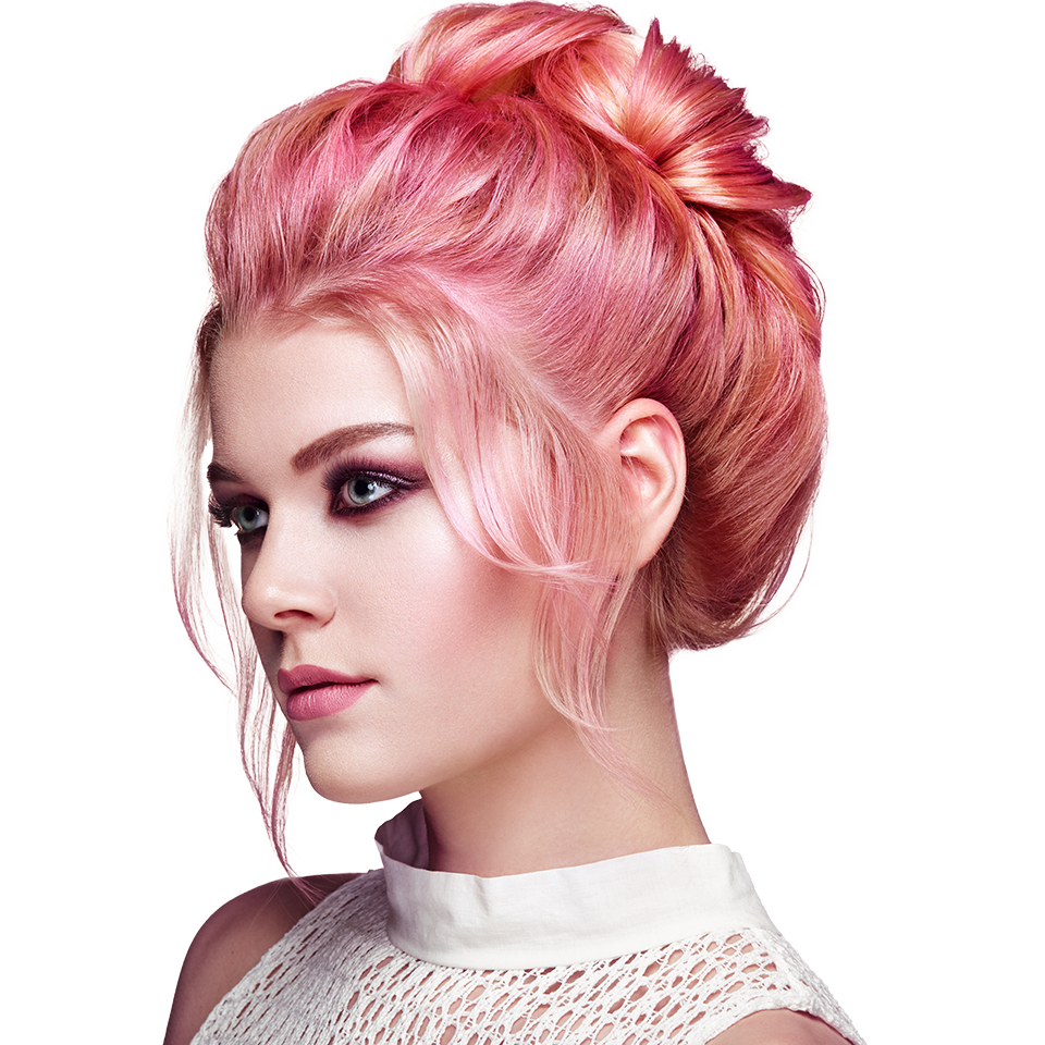 Una chica joven con el pelo rosa.